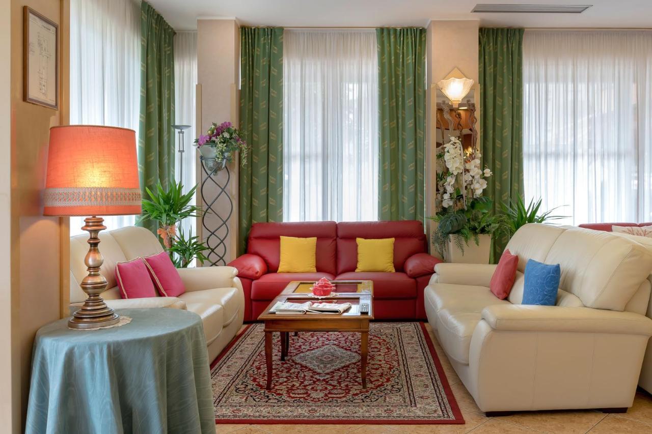 Hotel Apollo ريميني المظهر الخارجي الصورة